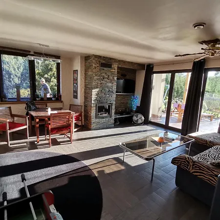 Idealny Dla Grup Jacuzzi, Panienskie, Kawalerskie Villa