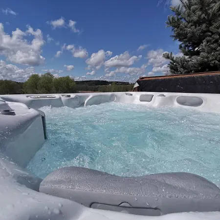 Domekspa, Profesjonalne Jacuzzi, Mazury, Liski, Elk Villa *
